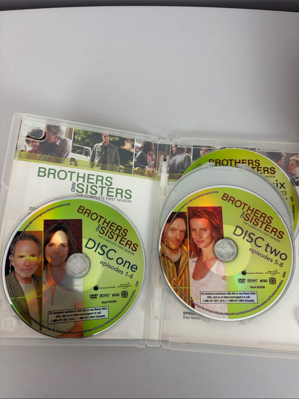 Brothers & Sisters Complete Series Seasons 1-5 DVD Lot ABC Sally Field - Picture 5 of 10